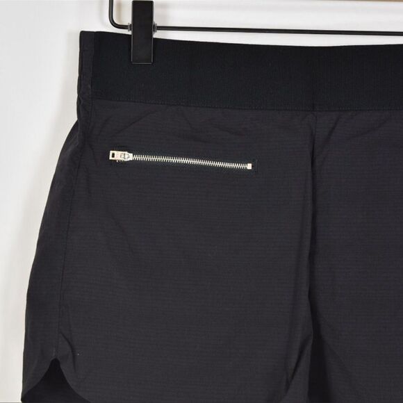 Athleta Black Mod Trekkie Shorts 4 - Picture 3 of 6